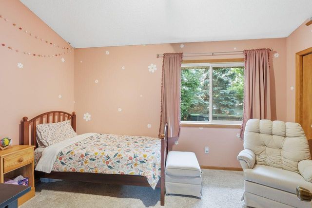 7066 159th Street W, Apple Valley, MN 55124