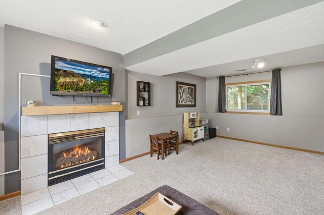 7066 159th Street W, Apple Valley, MN 55124