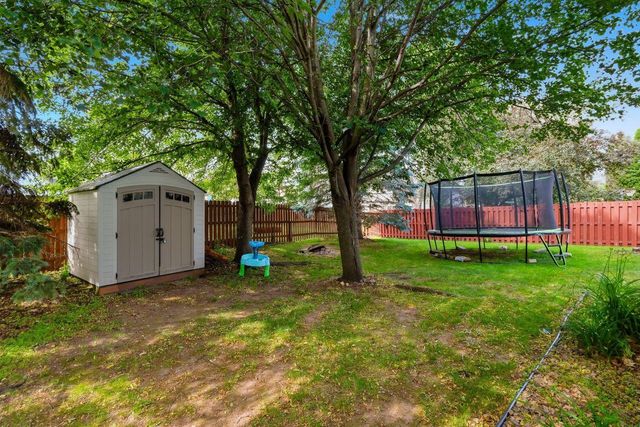 7066 159th Street W, Apple Valley, MN 55124
