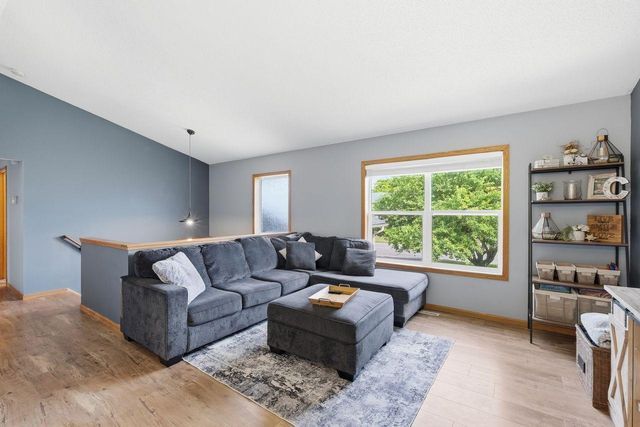 7066 159th Street W, Apple Valley, MN 55124