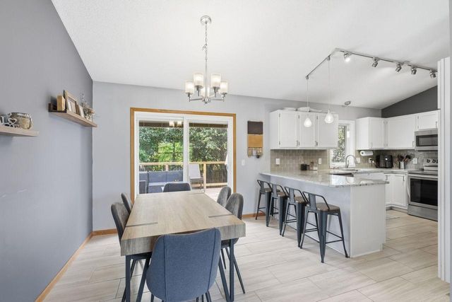7066 159th Street W, Apple Valley, MN 55124