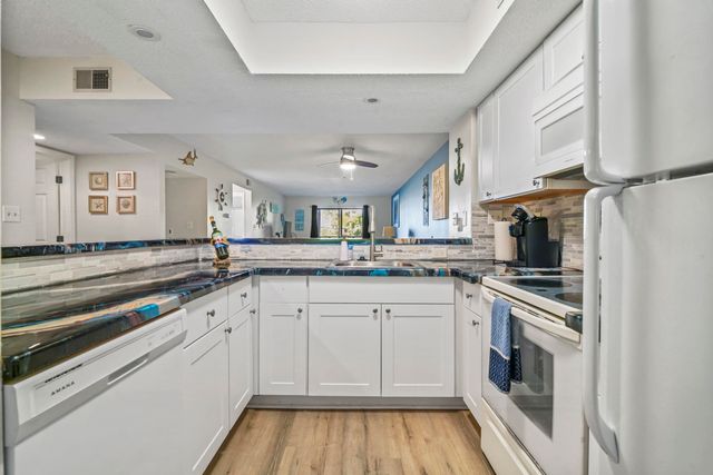 250 Maison Dr. H-2, Myrtle Beach, SC 29572