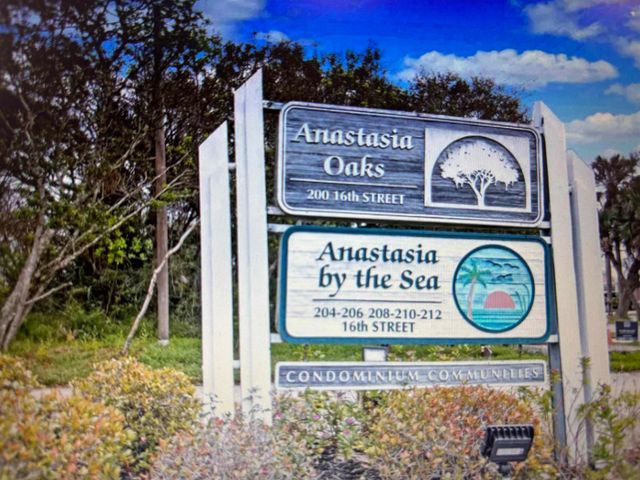 204 16th St K, St Augustine Beach, FL 32080