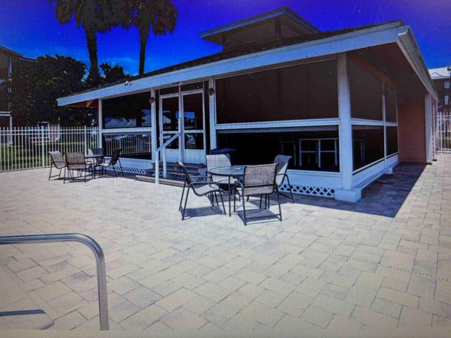 204 16th St K, St Augustine Beach, FL 32080