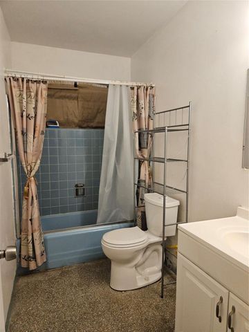 191 NE 212th Terrace, Miami, FL 33179