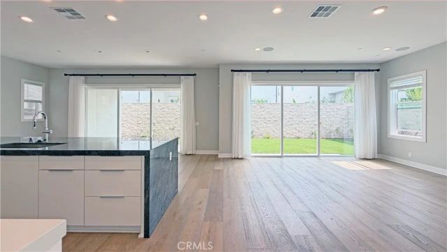 110 Orange Grv, Lake Forest, CA 92630