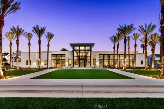 110 Orange Grv, Lake Forest, CA 92630