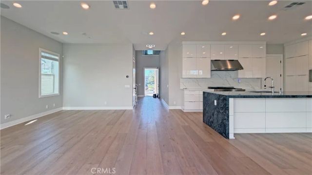 110 Orange Grv, Lake Forest, CA 92630