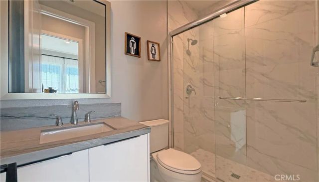 110 Orange Grv, Lake Forest, CA 92630