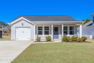 1332 Cadbury Castle Drive SE, Bolivia, NC 28422