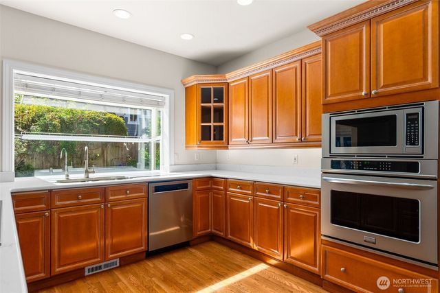 7502 53rd Street Ct W, University Place, WA 98467