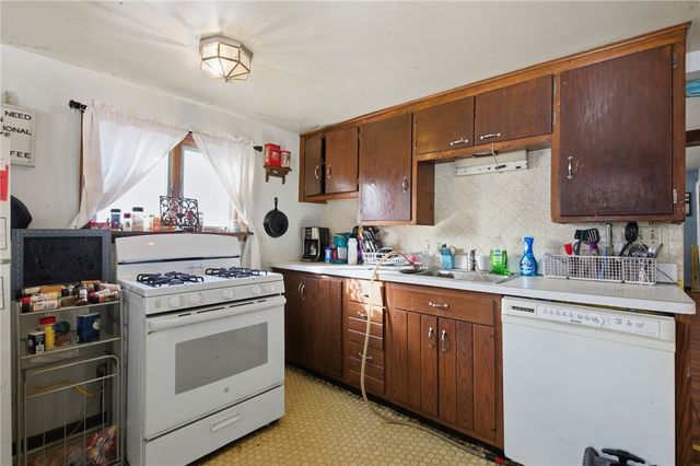 126 State Street, Batavia City, NY 14020