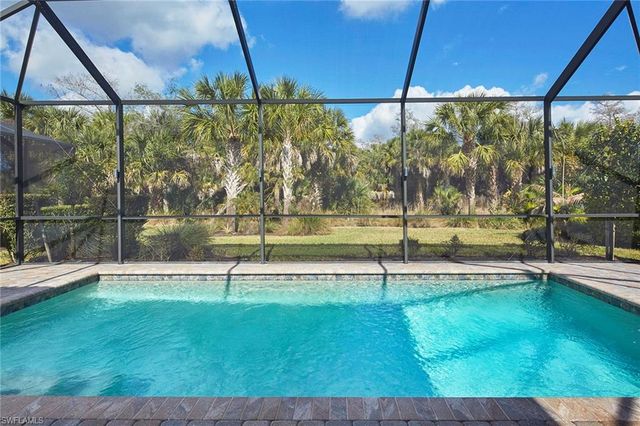 9395 Greyhawk TRL, Naples, FL 34120
