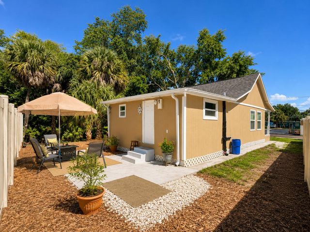 802 JURGENS STREET, Clearwater, FL 33755