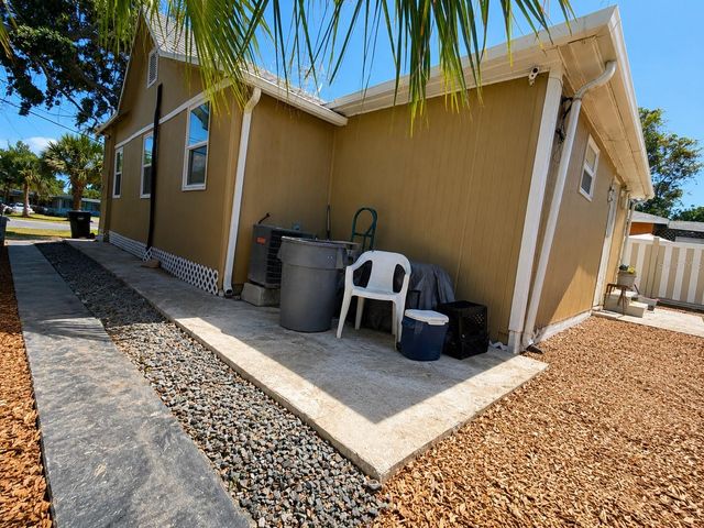 802 JURGENS STREET, Clearwater, FL 33755