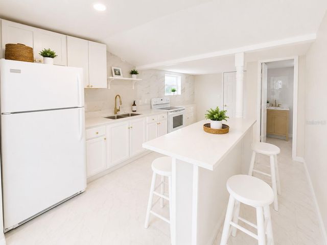 802 JURGENS STREET, Clearwater, FL 33755