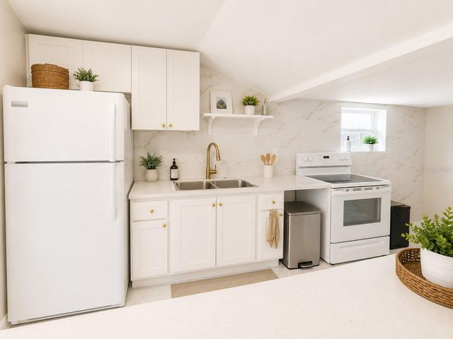802 JURGENS STREET, Clearwater, FL 33755