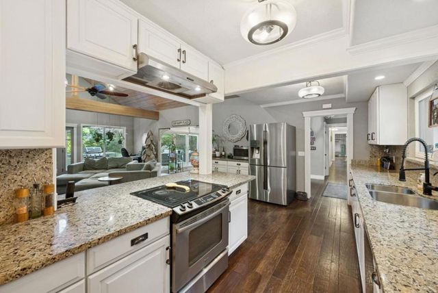 25560 Firhaven Lane, Los Gatos, CA 95033