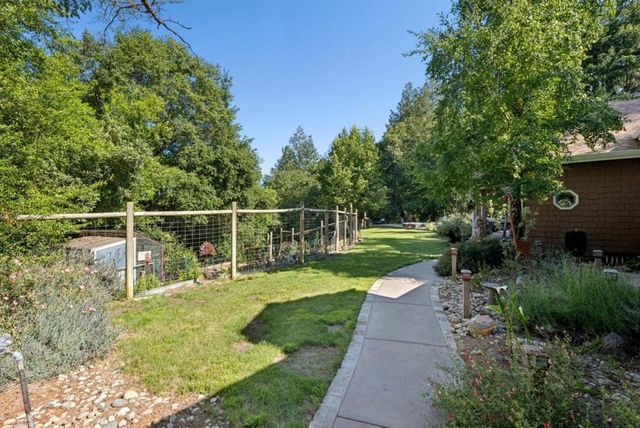 25560 Firhaven Lane, Los Gatos, CA 95033