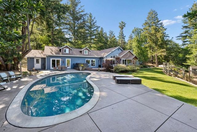 25560 Firhaven Lane, Los Gatos, CA 95033