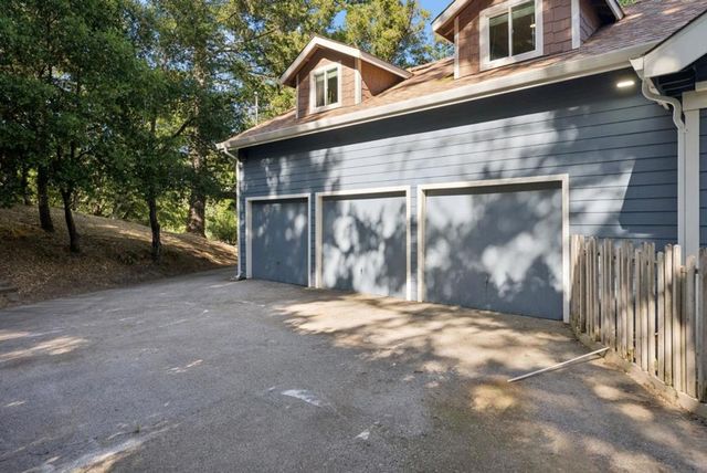 25560 Firhaven Lane, Los Gatos, CA 95033