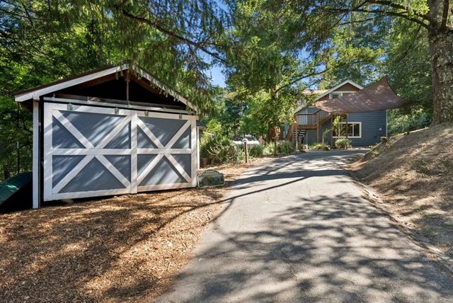 25560 Firhaven Lane, Los Gatos, CA 95033
