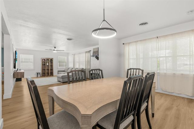 2004 VIRGINIA DRIVE, Bradenton, FL 34205