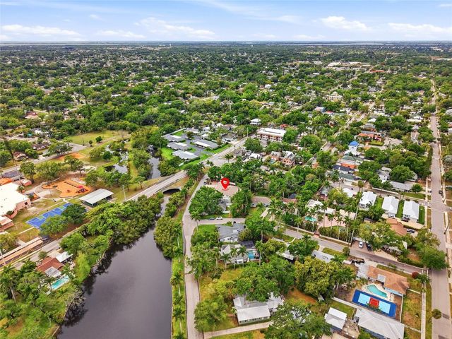 2004 VIRGINIA DRIVE, Bradenton, FL 34205