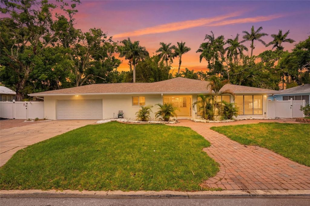 2004 VIRGINIA DRIVE, Bradenton, FL 34205