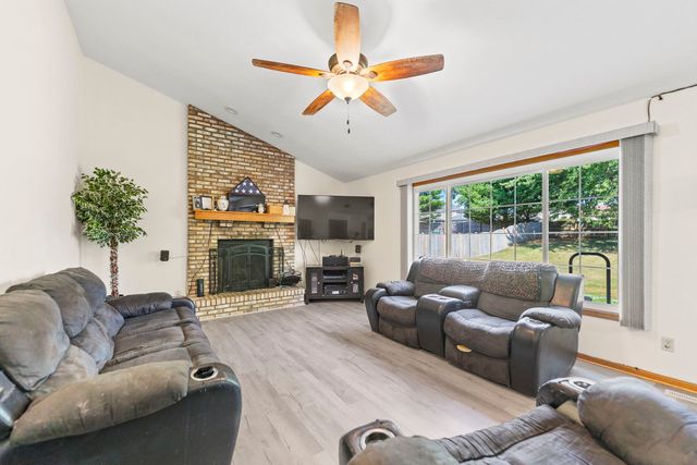 1162 Butler Road, Rockford, IL 61108