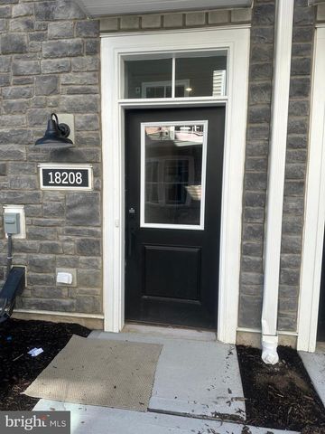 18208 DONATELLO DR, Princeton, NJ 08540