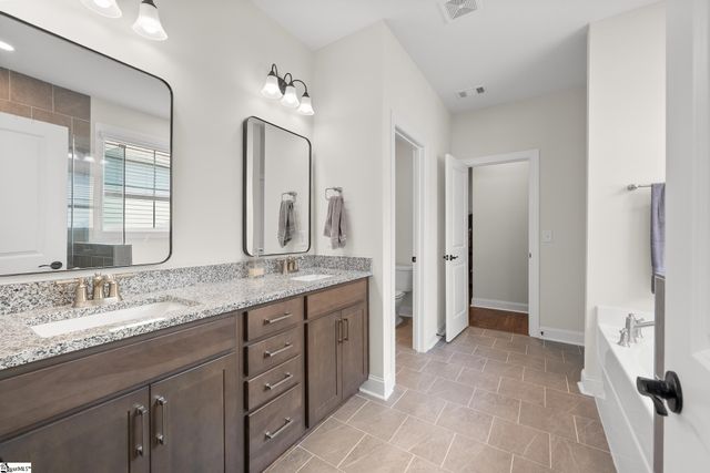 104 Humbolt Drive, Simpsonville, SC 29681