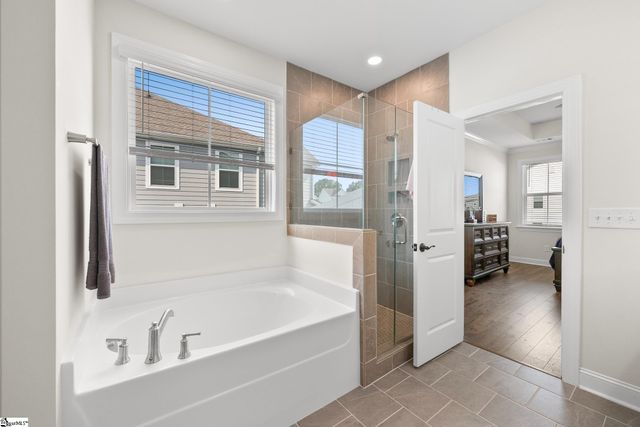 104 Humbolt Drive, Simpsonville, SC 29681