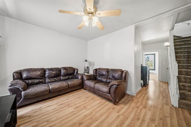 7 S Rural Street, Chippewa Falls, WI 54729