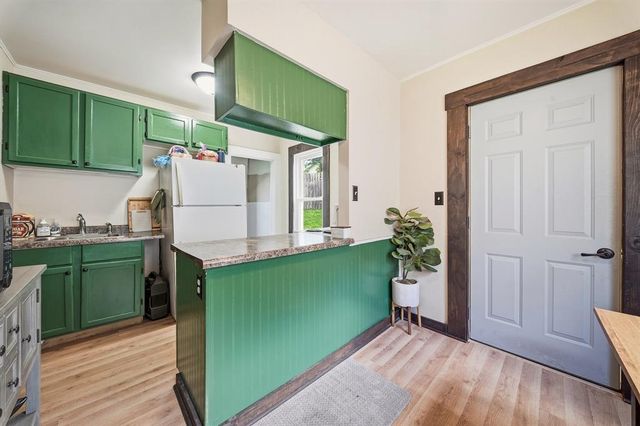 7 S Rural Street, Chippewa Falls, WI 54729