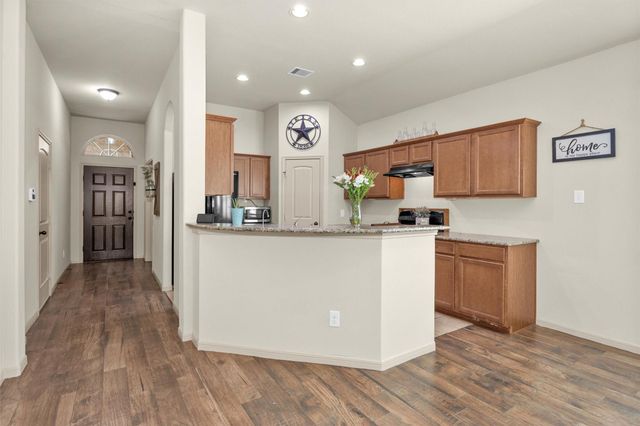 9934 Sterling Place Drive, Conroe, TX 77303