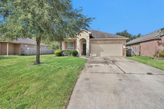 9934 Sterling Place Drive, Conroe, TX 77303