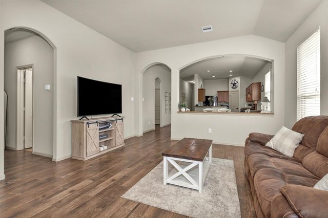 9934 Sterling Place Drive, Conroe, TX 77303