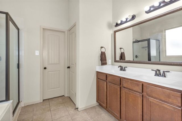 9934 Sterling Place Drive, Conroe, TX 77303