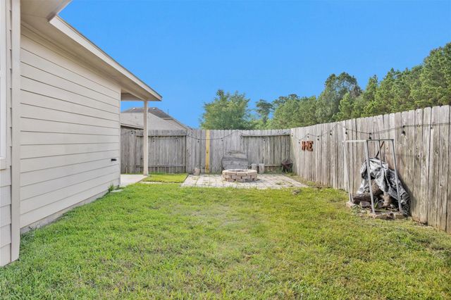9934 Sterling Place Drive, Conroe, TX 77303