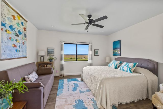 19251 Monterey Ave, Fort Bragg, CA 95437