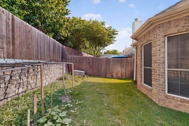 4933 Bacon Drive, Fort Worth, TX 76244