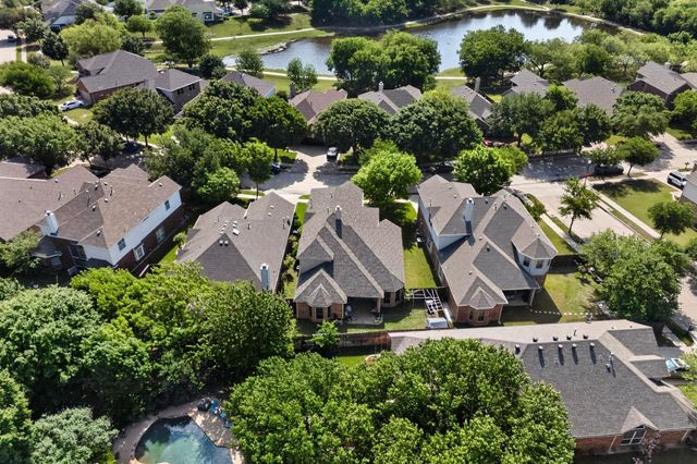 4933 Bacon Drive, Fort Worth, TX 76244