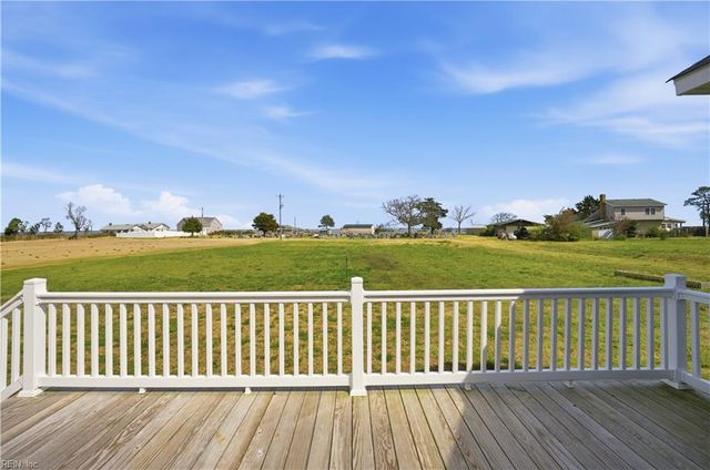 102 Gull Rock VW, Coinjock, NC 27923