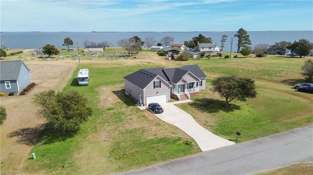 102 Gull Rock VW, Coinjock, NC 27923