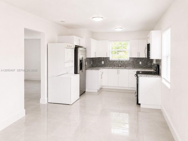 1114 NW 59th St, Miami, FL 33127