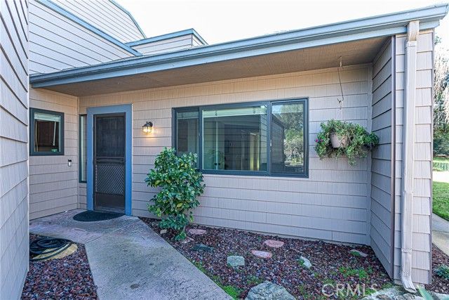 1412 Oakridge Park, Santa Maria, CA 93455