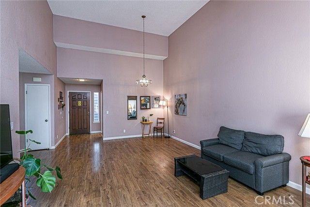 1412 Oakridge Park, Santa Maria, CA 93455