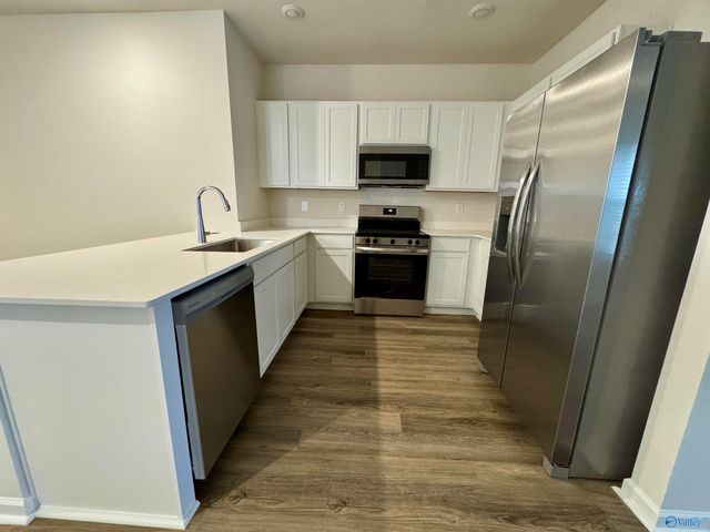 3240 Cool Springs Avenue SW, Madison, AL 35756