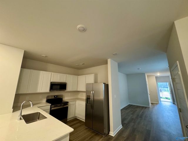 3240 Cool Springs Avenue SW, Madison, AL 35756